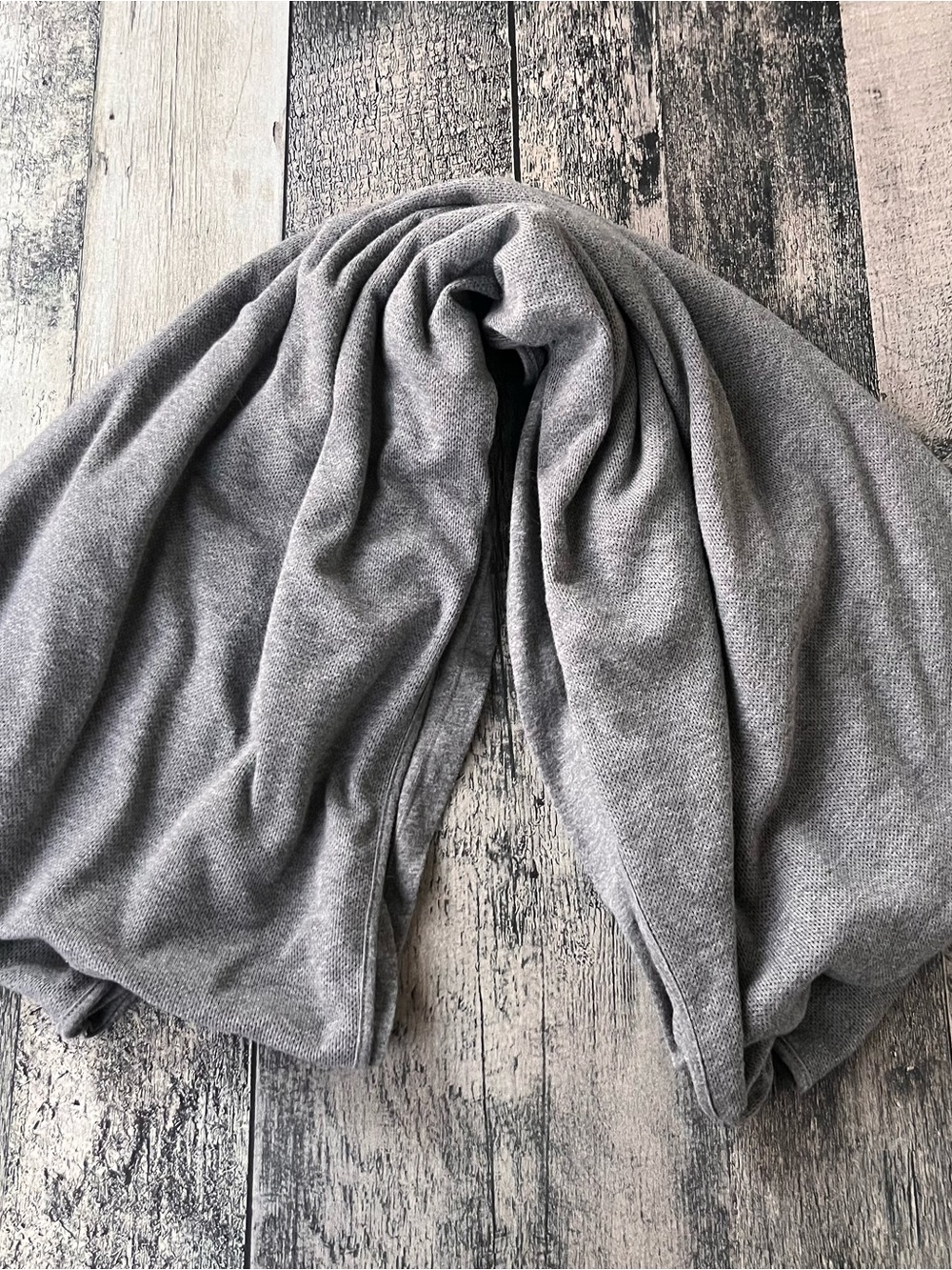 Lululemon grey waffle knit infinity scarf